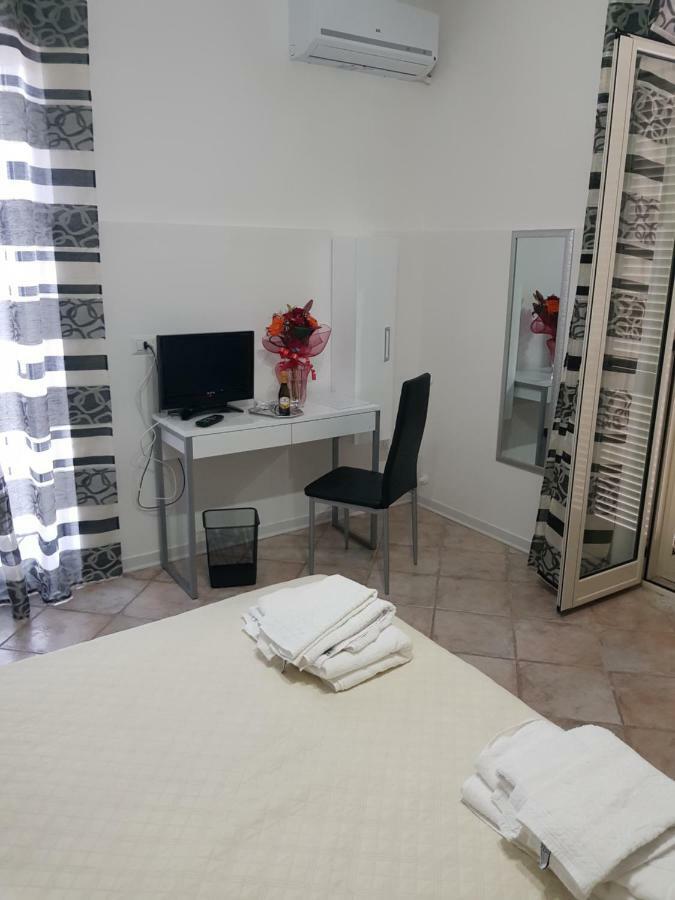B&B Dimora Del Centro Scalea Extérieur photo